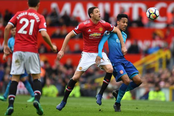 组赛中面对 组赛中面对