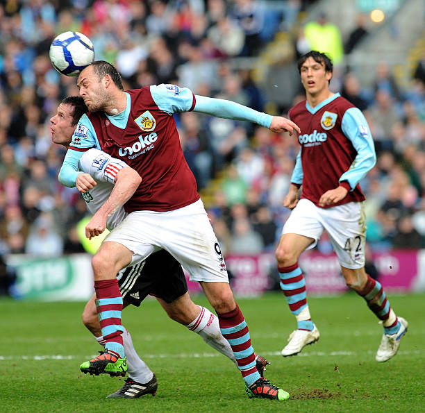 尽管这是他 尽管这是他